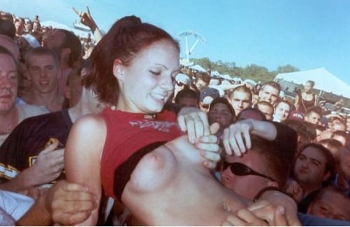 Love to be felt up in public #prgcFZSJ