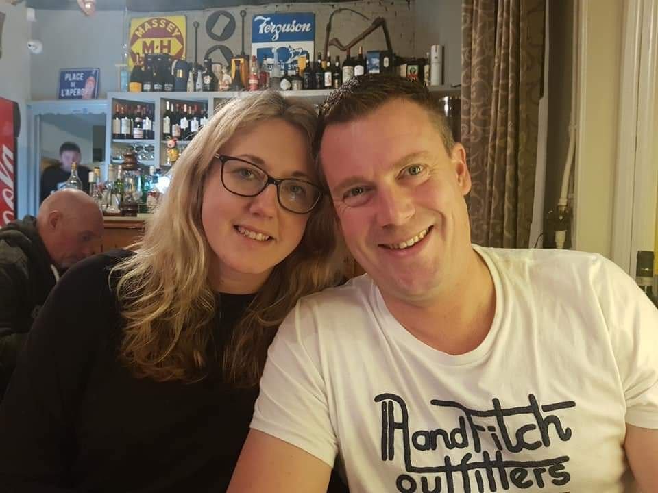 Kelly and her cuck from the UK #tnluDQv8